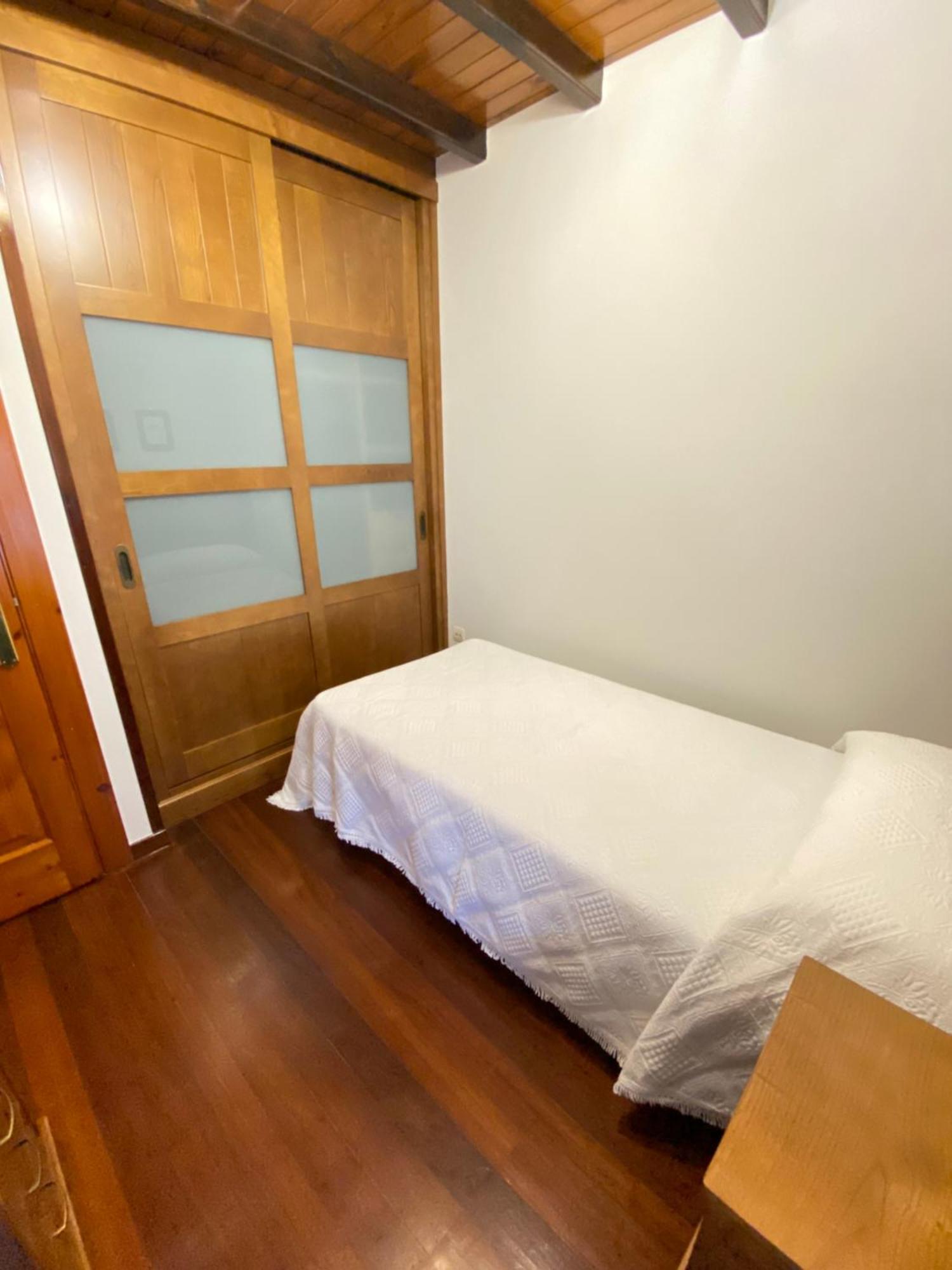 Casa Gin Holiday home Tazones